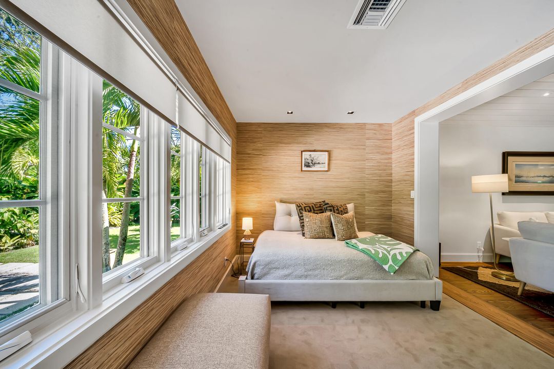 For Sale: $3,300,000 (2 beds, 2 baths, 1757 Square Feet)