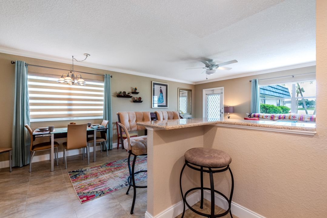 Под контрактом: $1,800 (1 спален, 1 ванн, 720 Квадратных фут)