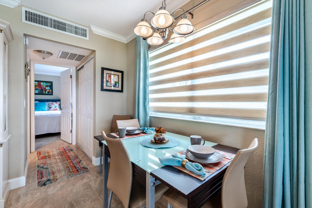 Под контрактом: $1,800 (1 спален, 1 ванн, 720 Квадратных фут)