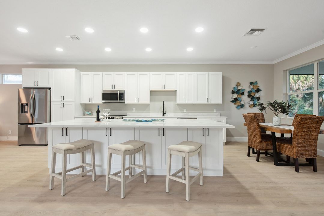 待售: $675,000 (3 贝兹, 3 浴室, 1989 平方英尺)