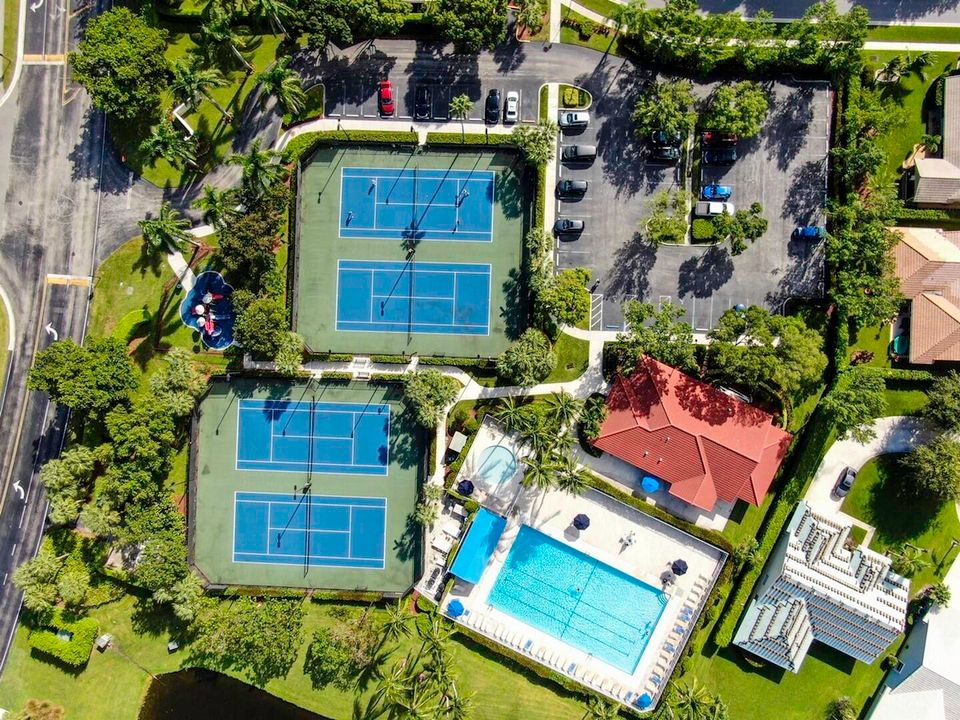 待售: $949,995 (4 贝兹, 2 浴室, 2381 平方英尺)