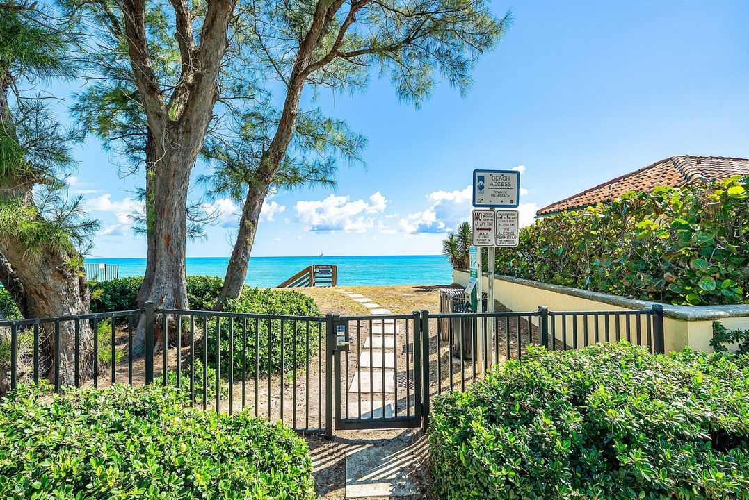 合同活跃: $35,000 (4 贝兹, 4 浴室, 3180 平方英尺)