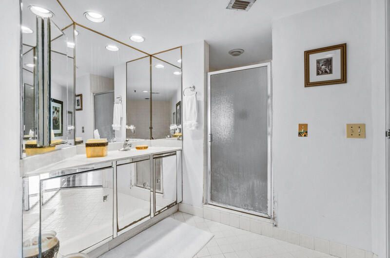 For Sale: $873,000 (3 beds, 2 baths, 2250 Square Feet)