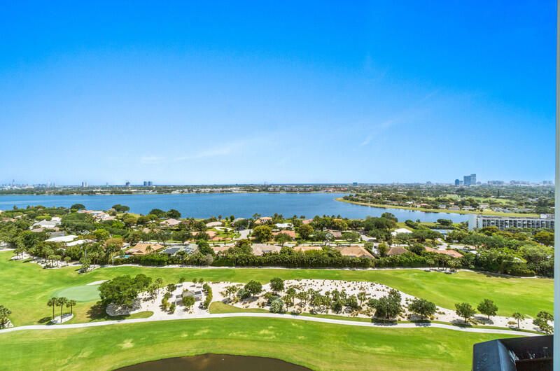 For Sale: $873,000 (3 beds, 2 baths, 2250 Square Feet)