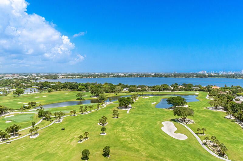 For Sale: $873,000 (3 beds, 2 baths, 2250 Square Feet)