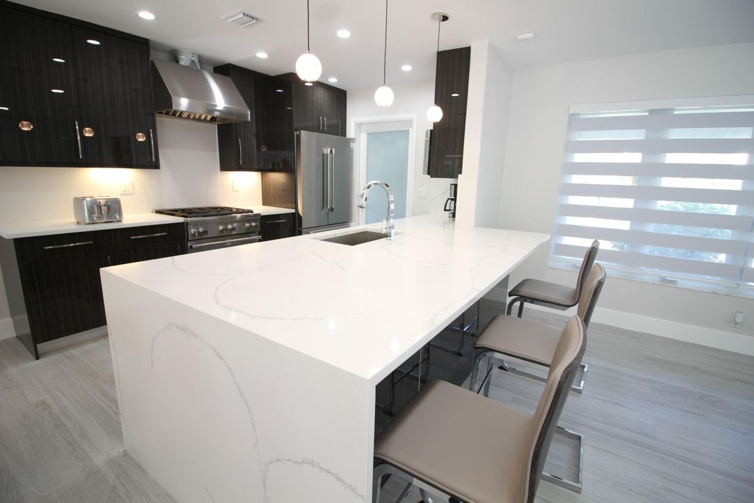 For Rent: $12,000 (2 beds, 2 baths, 1400 Square Feet)