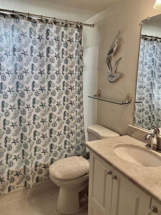 For Sale: $120,000 (2 beds, 2 baths, 870 Square Feet)