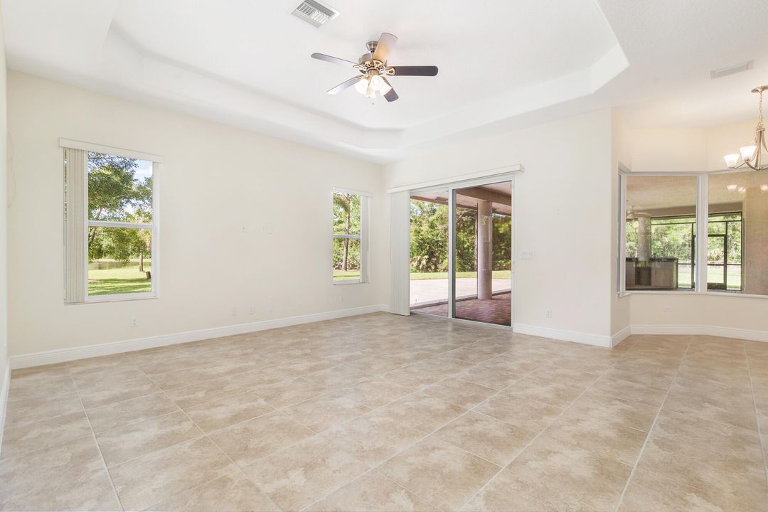 待售: $1,650,000 (4 贝兹, 3 浴室, 3000 平方英尺)