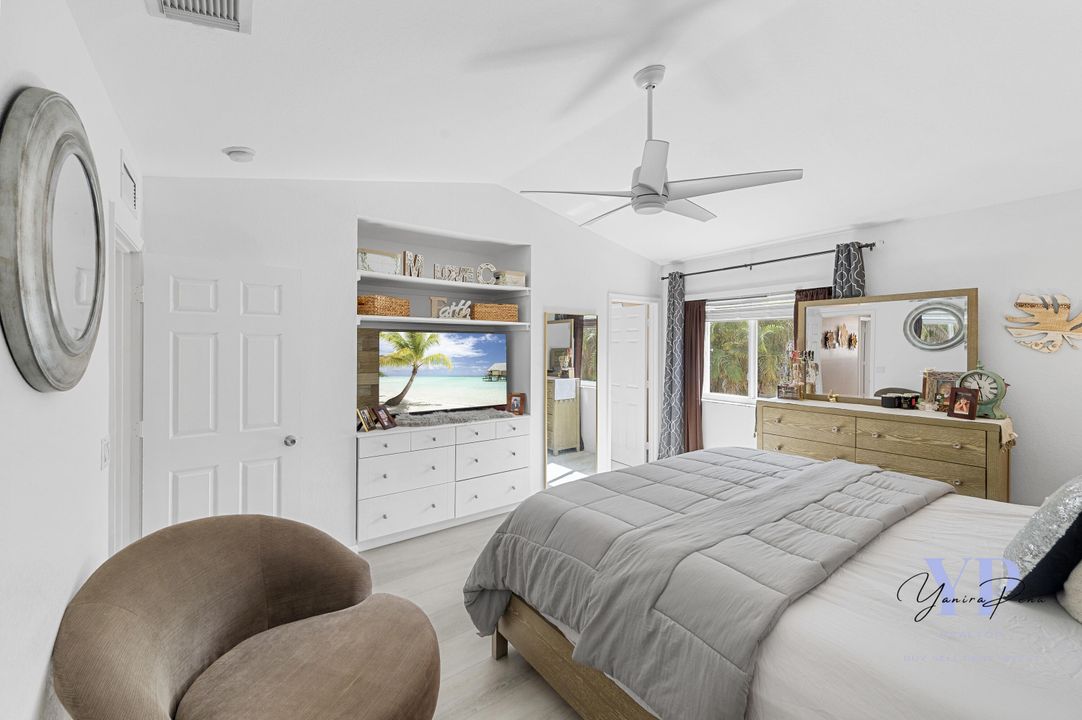 For Sale: $389,900 (2 beds, 2 baths, 1322 Square Feet)