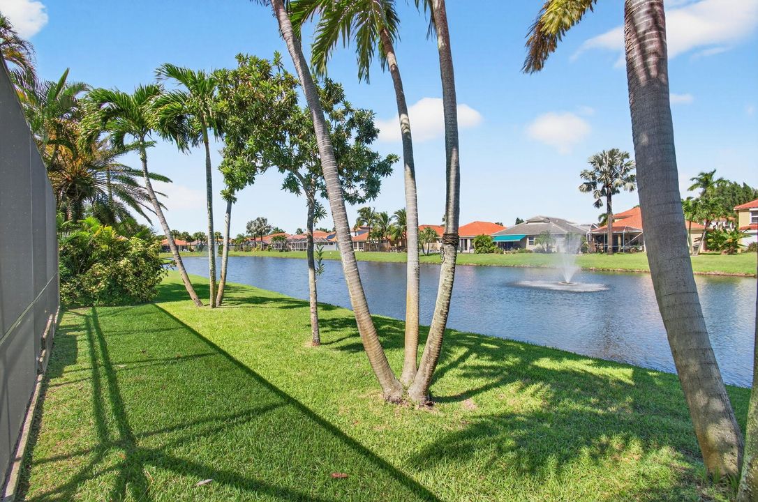 Под контрактом: $749,999 (4 спален, 4 ванн, 2297 Квадратных фут)