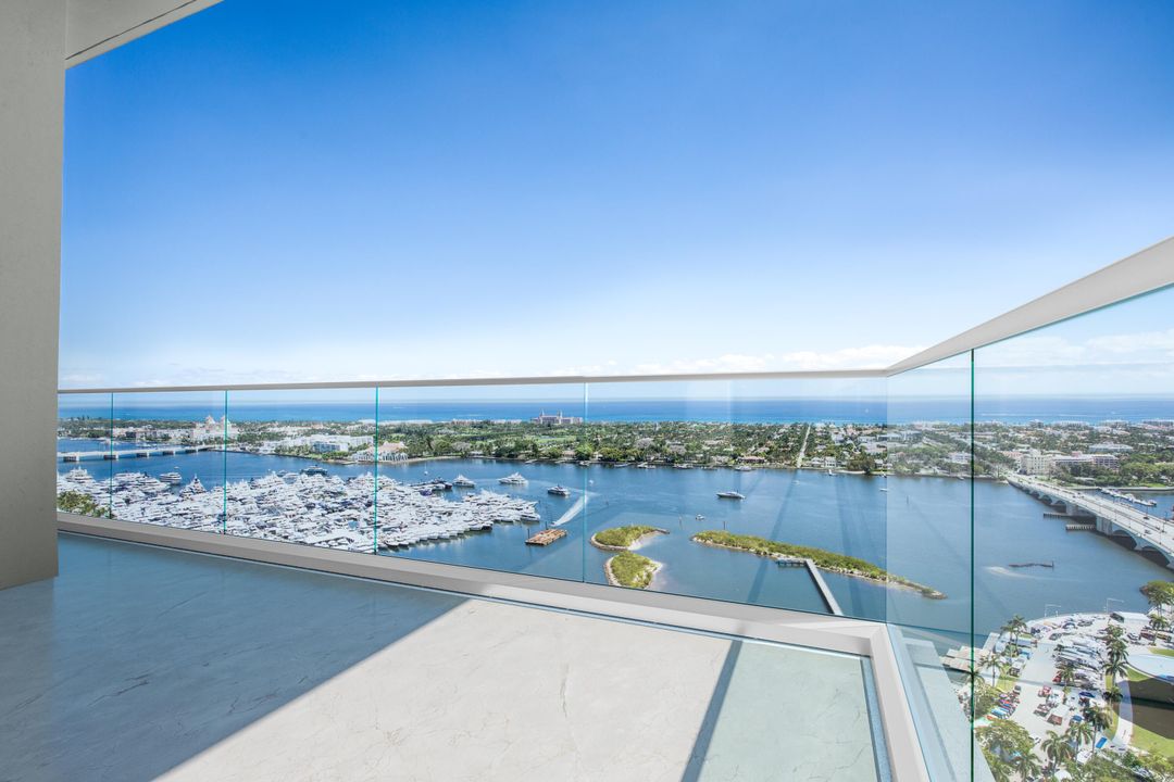 For Sale: $3,795,000 (3 beds, 2 baths, 2091 Square Feet)