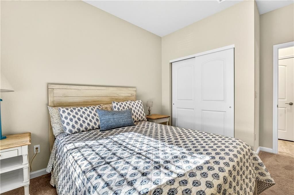 For Sale: $429,950 (2 beds, 2 baths, 1584 Square Feet)