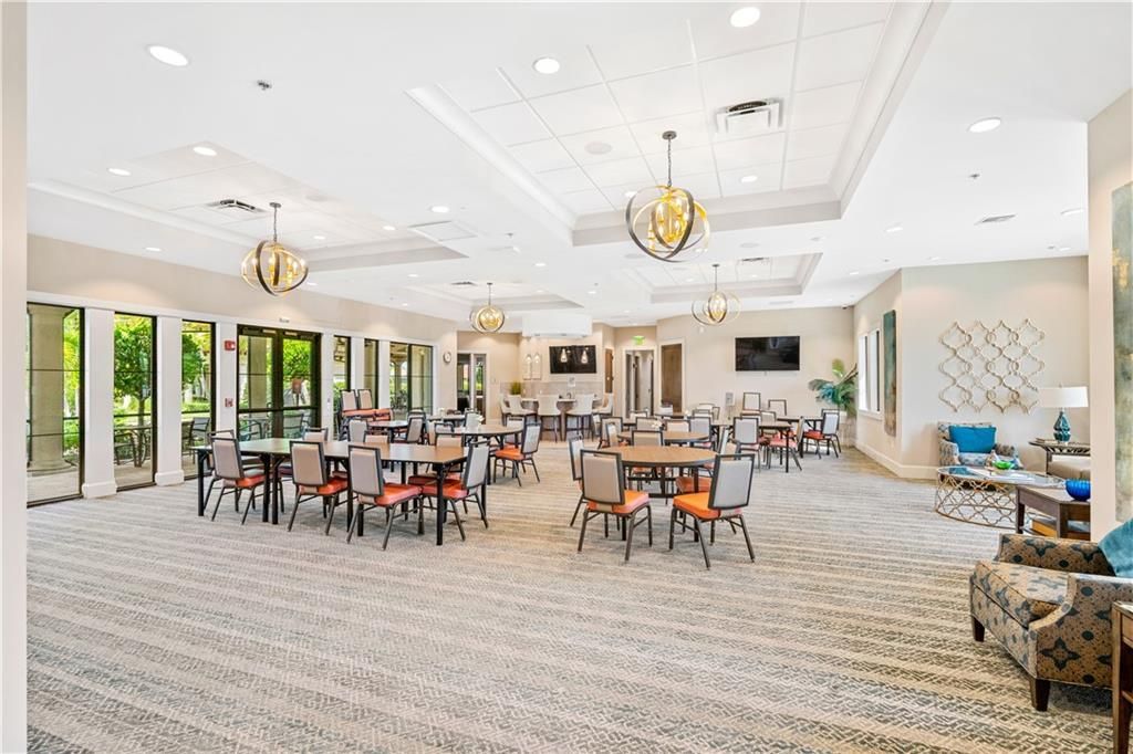 For Sale: $429,950 (2 beds, 2 baths, 1584 Square Feet)