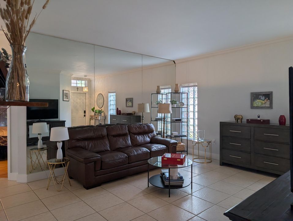 For Sale: $650,000 (3 beds, 2 baths, 1495 Square Feet)