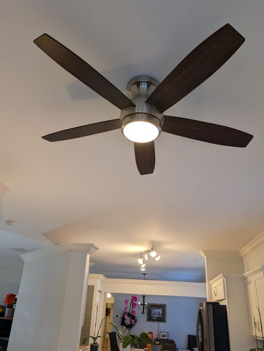 For Sale: $650,000 (3 beds, 2 baths, 1495 Square Feet)