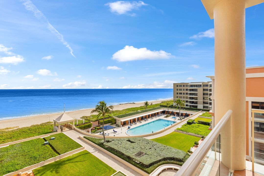 For Sale: $15,500,000 (3 beds, 3 baths, 3560 Square Feet)