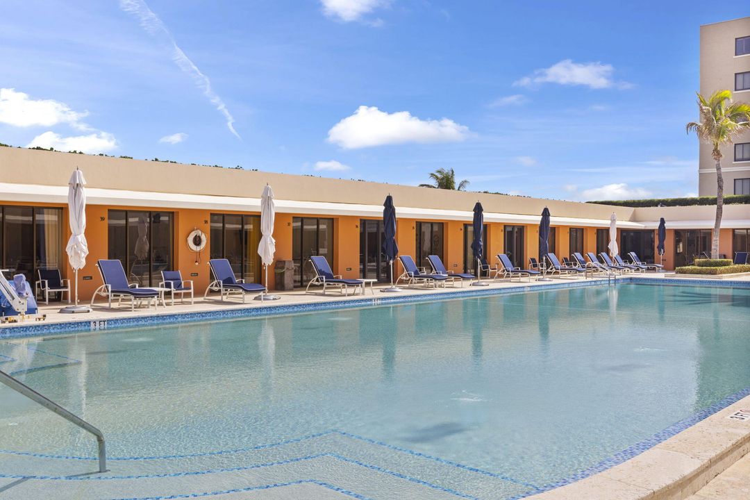 For Sale: $15,500,000 (3 beds, 3 baths, 3560 Square Feet)