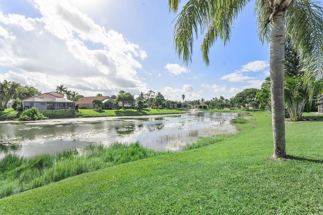 For Rent: $3,500 (4 beds, 3 baths, 1827 Square Feet)