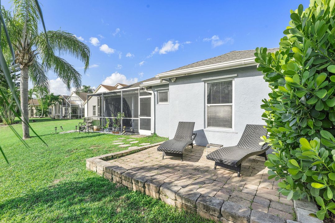 For Rent: $3,500 (4 beds, 3 baths, 1827 Square Feet)