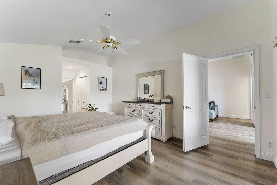 For Rent: $3,500 (4 beds, 3 baths, 1827 Square Feet)