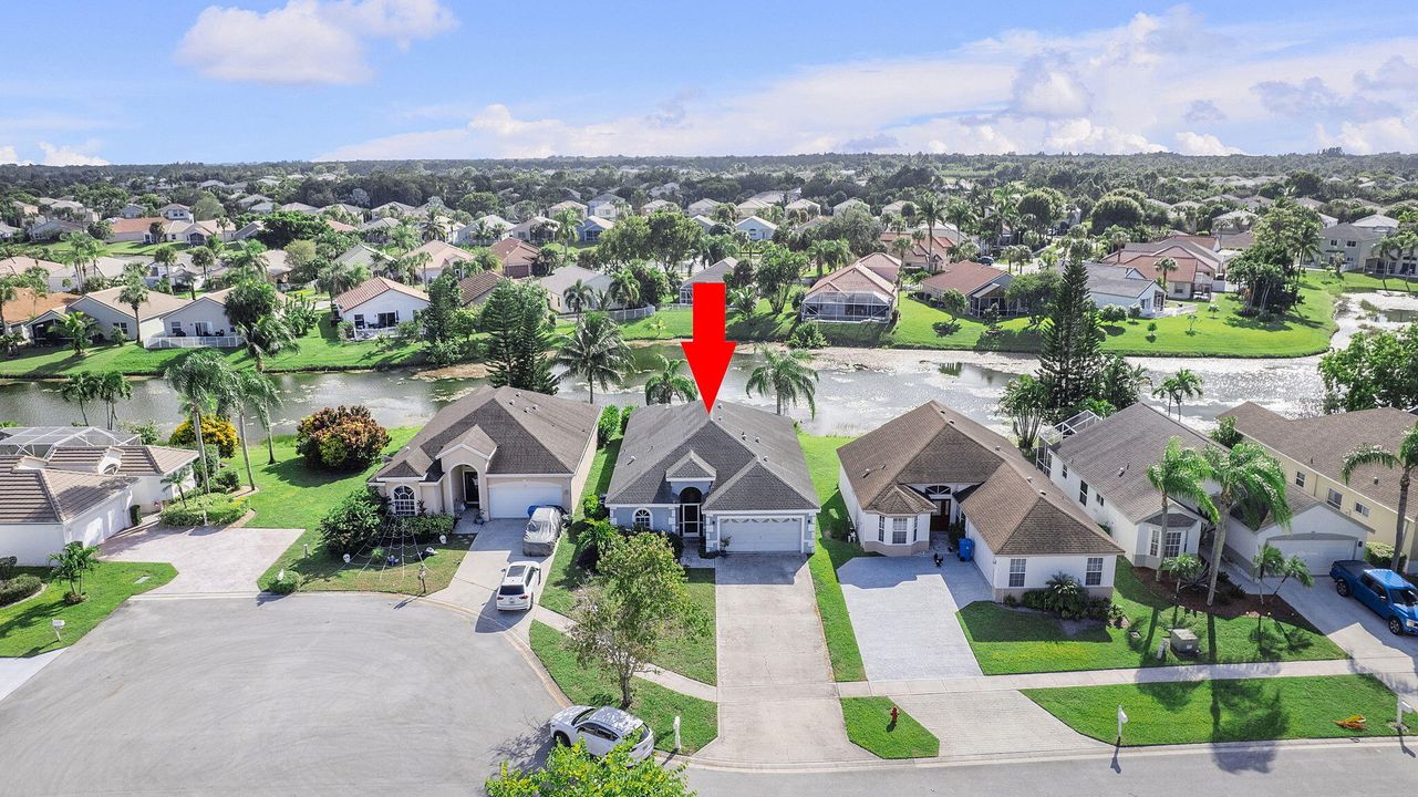 For Rent: $3,500 (4 beds, 3 baths, 1827 Square Feet)