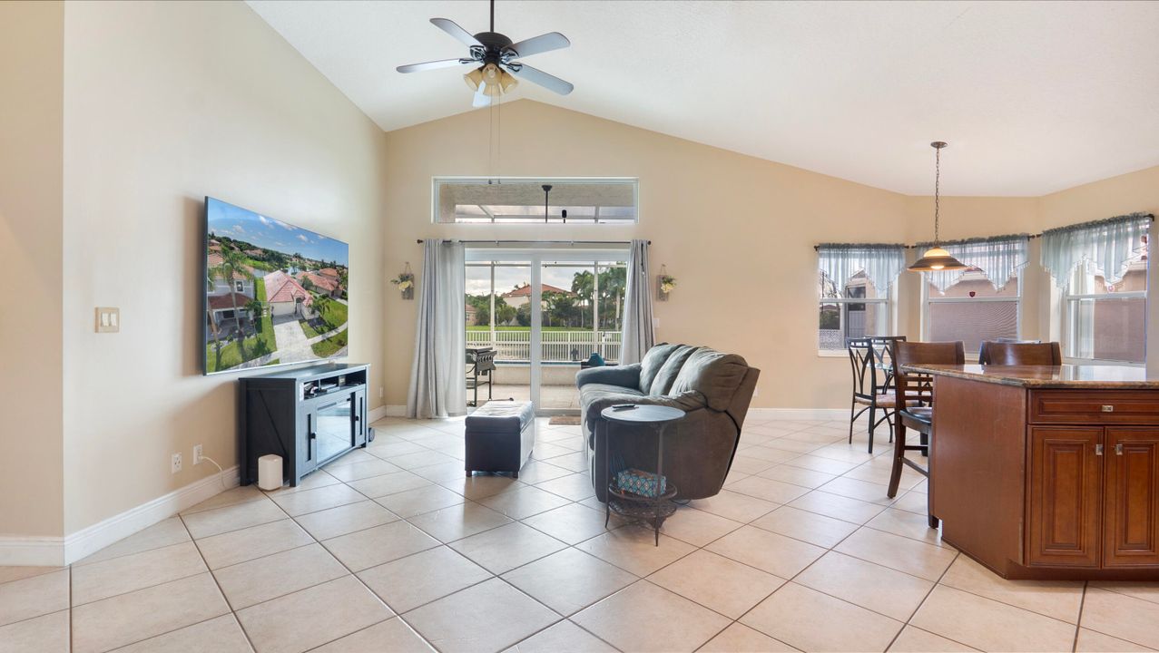 Active With Contract: $550,000 (3 beds, 2 baths, 1922 Square Feet)