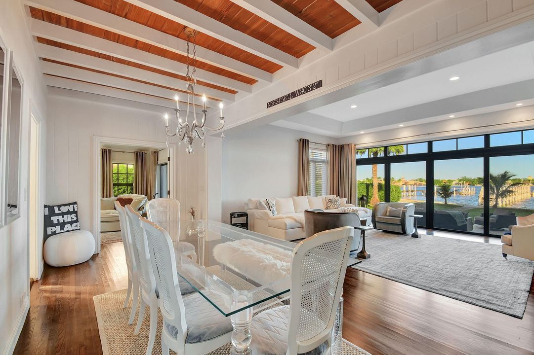 For Rent: $10,000 (2 beds, 3 baths, 1711 Square Feet)