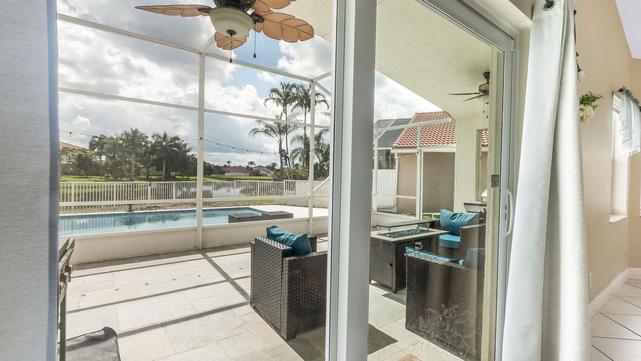 Active With Contract: $550,000 (3 beds, 2 baths, 1922 Square Feet)