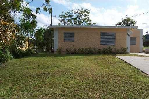 Recently Rented: $2,350 (3 beds, 2 baths, 1440 Square Feet)