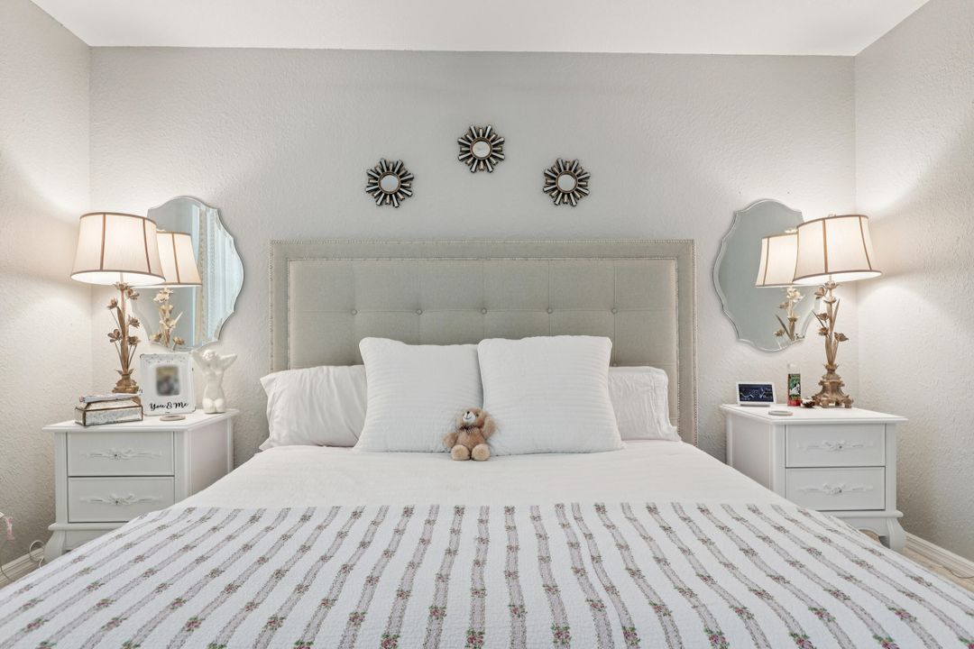 Active With Contract: $375,000 (3 beds, 2 baths, 1263 Square Feet)