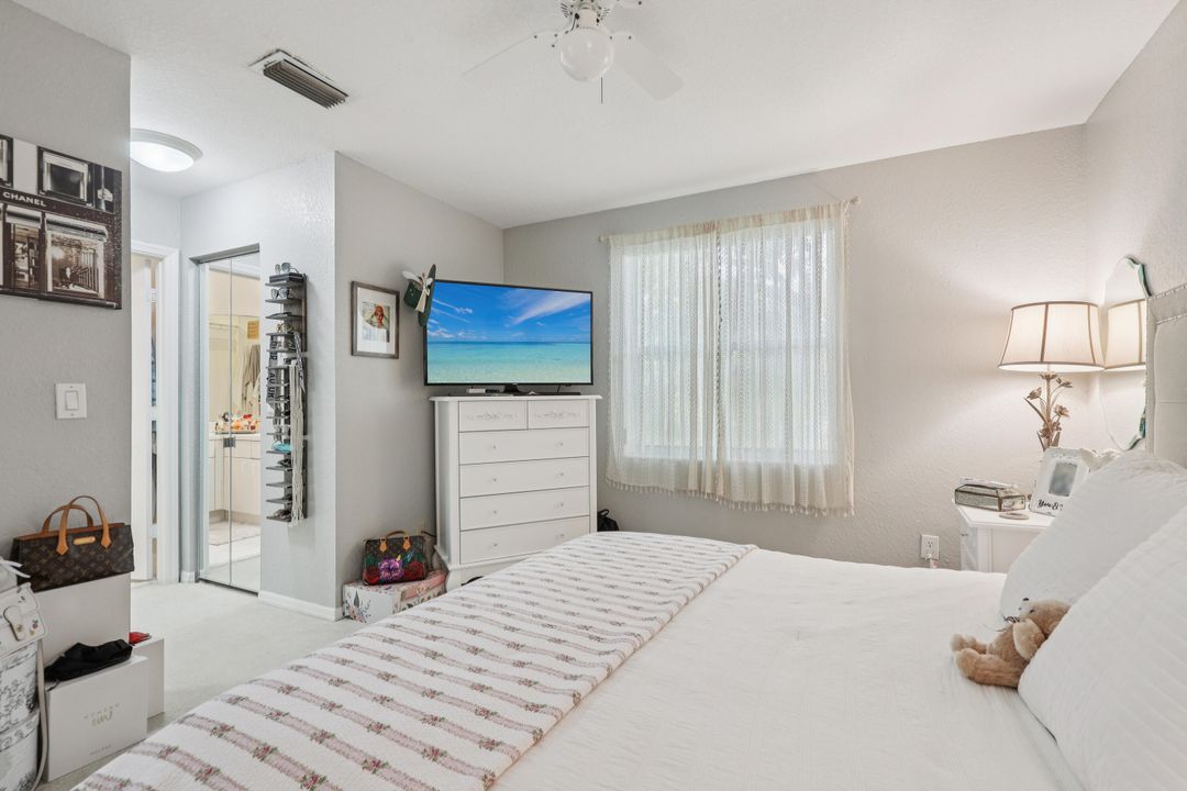 Active With Contract: $375,000 (3 beds, 2 baths, 1263 Square Feet)