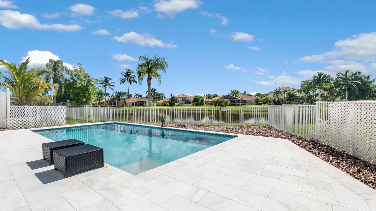 Active With Contract: $550,000 (3 beds, 2 baths, 1922 Square Feet)