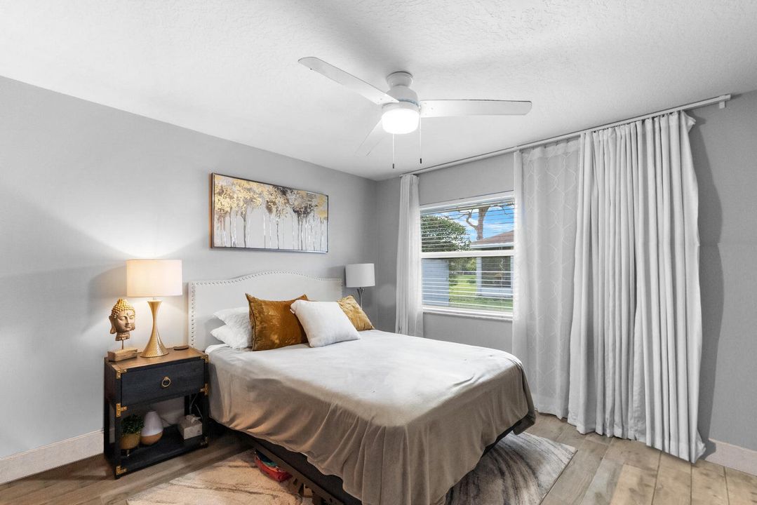 For Sale: $930,000 (3 beds, 2 baths, 1840 Square Feet)