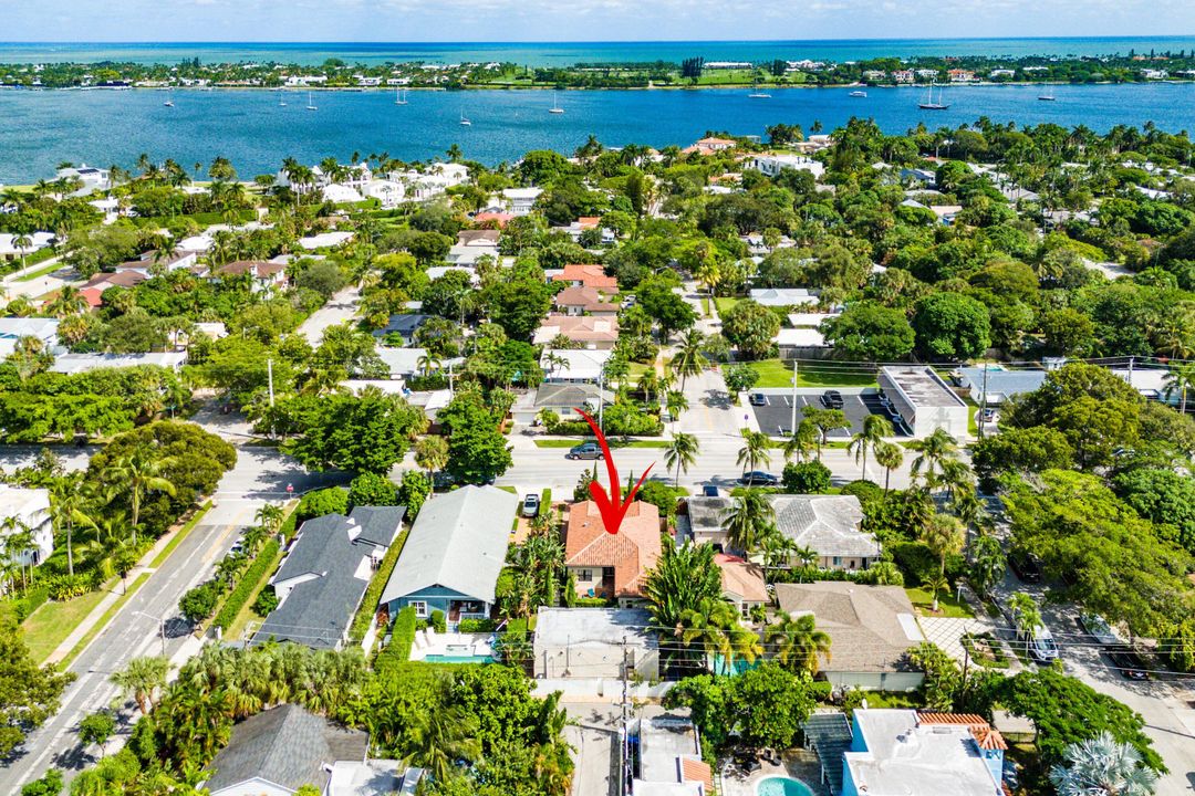 待售: $2,199,999 (4 贝兹, 3 浴室, 2288 平方英尺)