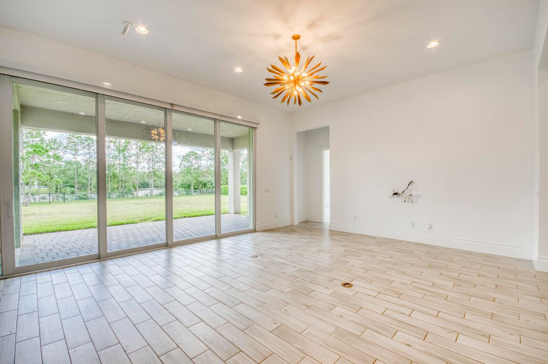 For Sale: $1,500,000 (4 beds, 3 baths, 3084 Square Feet)