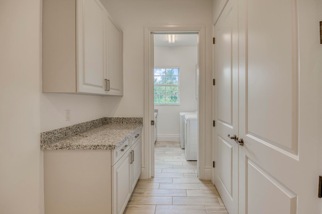 For Sale: $1,500,000 (4 beds, 3 baths, 3084 Square Feet)