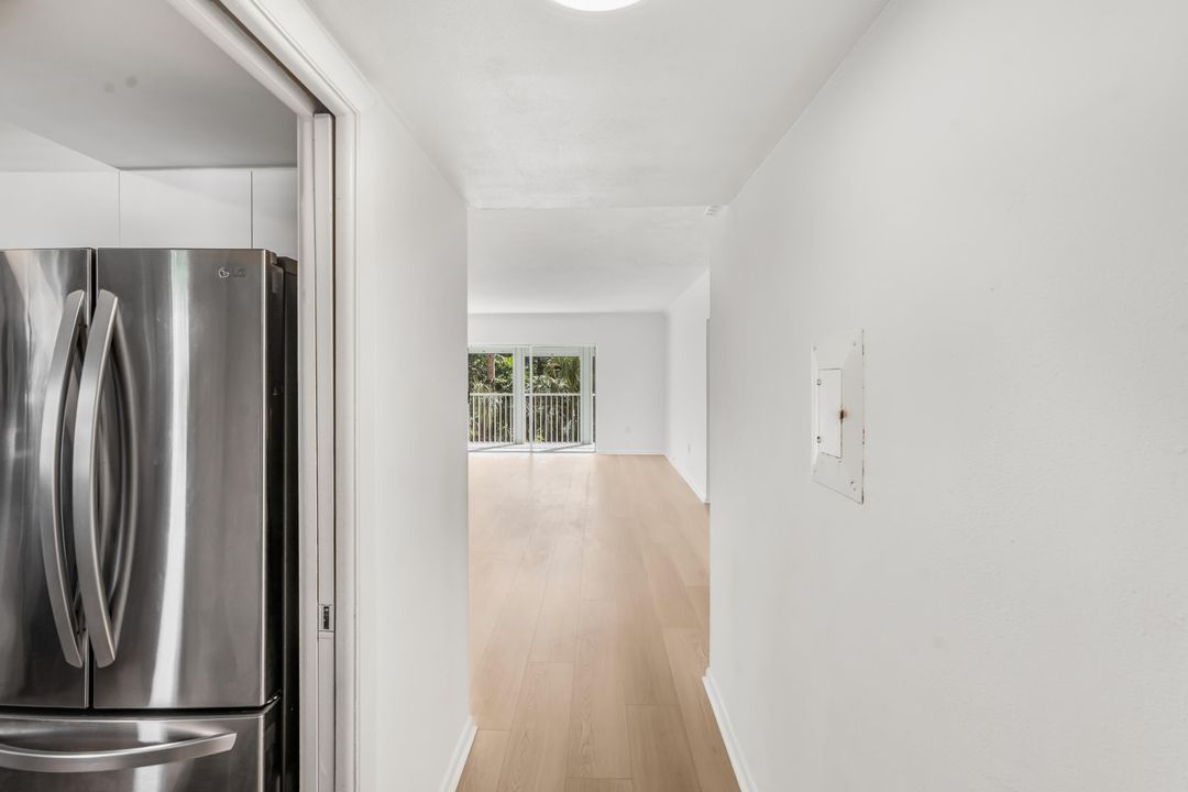 For Rent: $2,500 (2 beds, 2 baths, 1008 Square Feet)