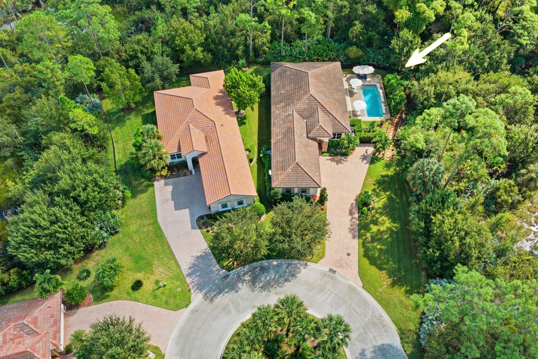 For Sale: $849,000 (3 beds, 2 baths, 2039 Square Feet)