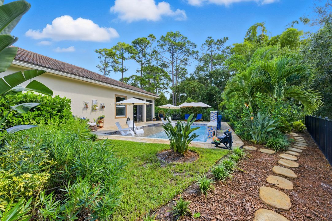 For Sale: $849,000 (3 beds, 2 baths, 2039 Square Feet)