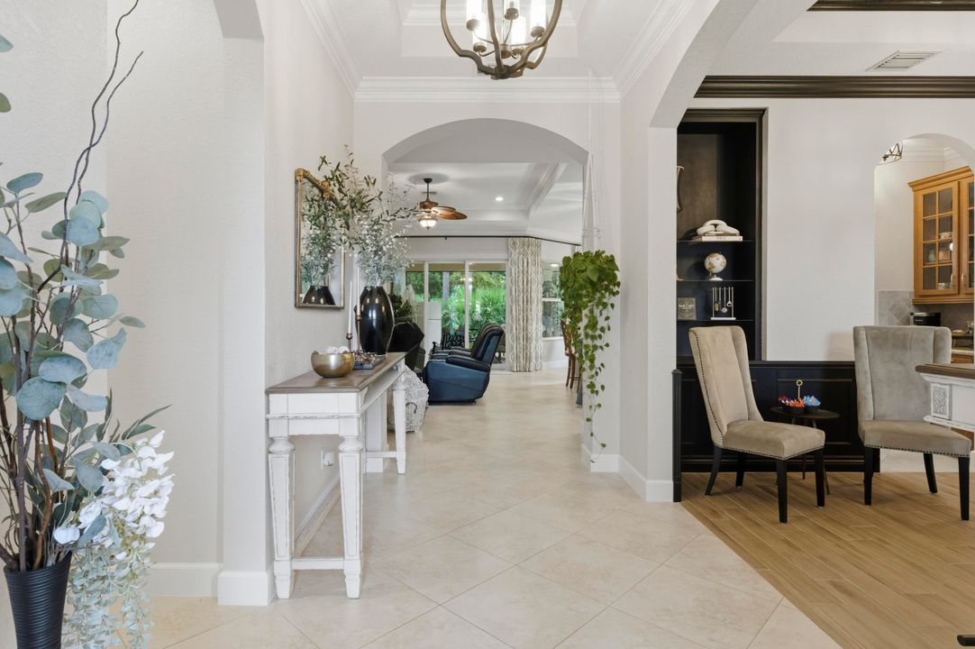 For Sale: $849,000 (3 beds, 2 baths, 2039 Square Feet)