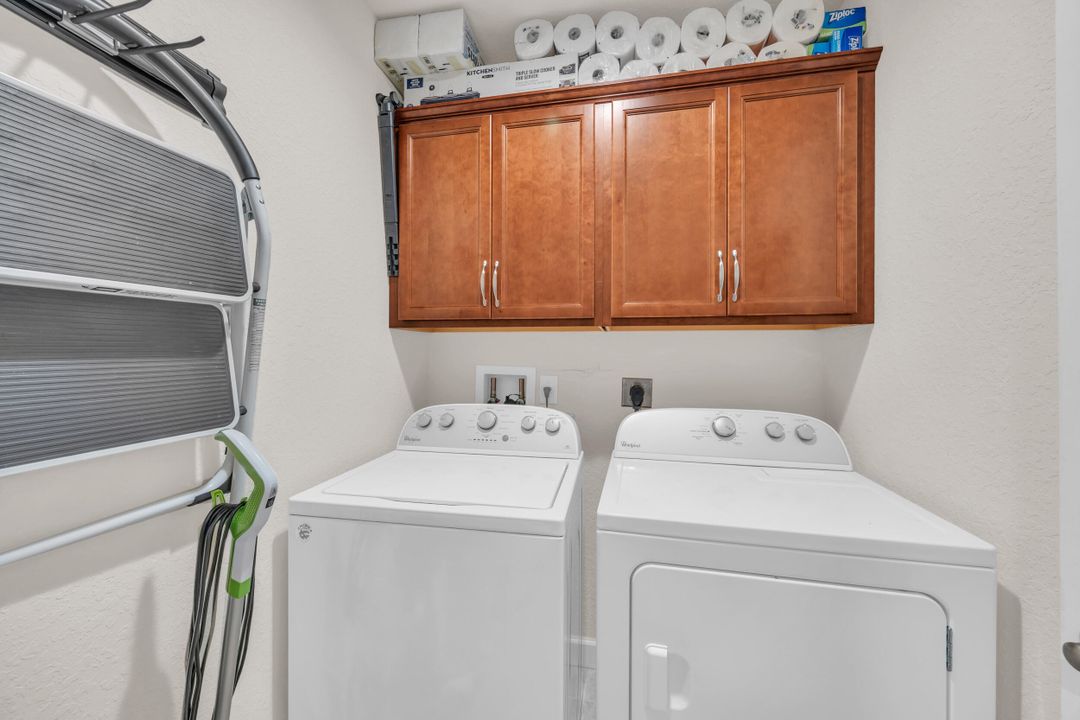 待售: $239,900 (3 贝兹, 2 浴室, 1767 平方英尺)