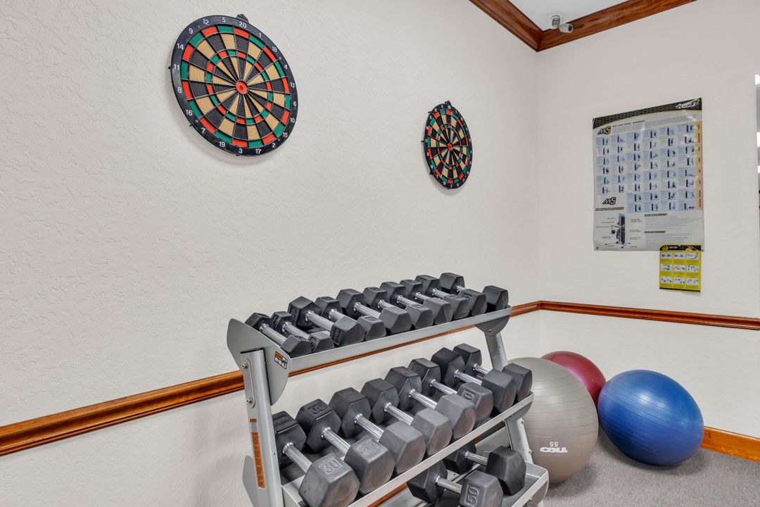 待售: $239,900 (3 贝兹, 2 浴室, 1767 平方英尺)