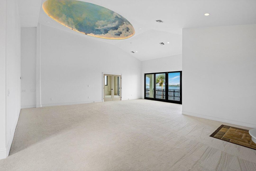 出租: $35,000 (4 贝兹, 4 浴室, 4157 平方英尺)