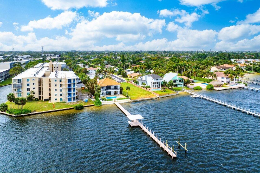 出租: $35,000 (4 贝兹, 4 浴室, 4157 平方英尺)