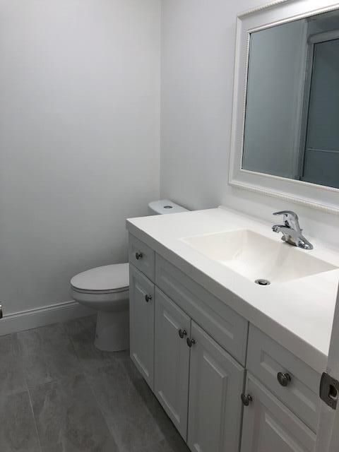 For Rent: $1,700 (1 beds, 1 baths, 741 Square Feet)
