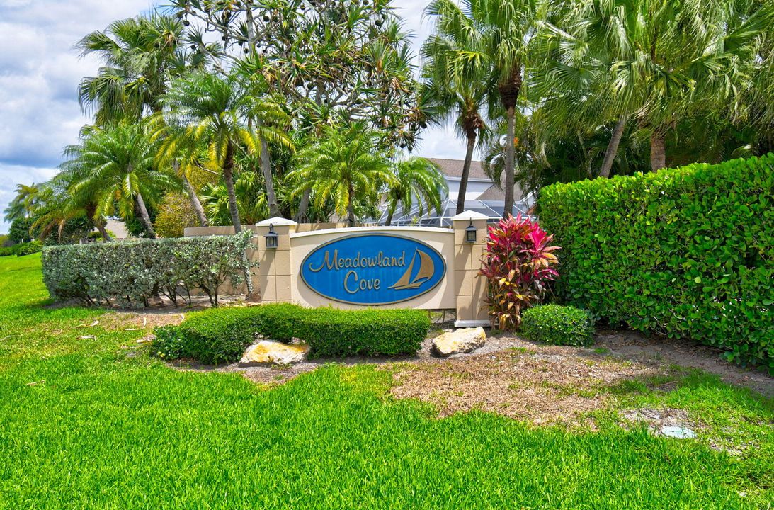 For Rent: $3,300 (3 beds, 2 baths, 2041 Square Feet)