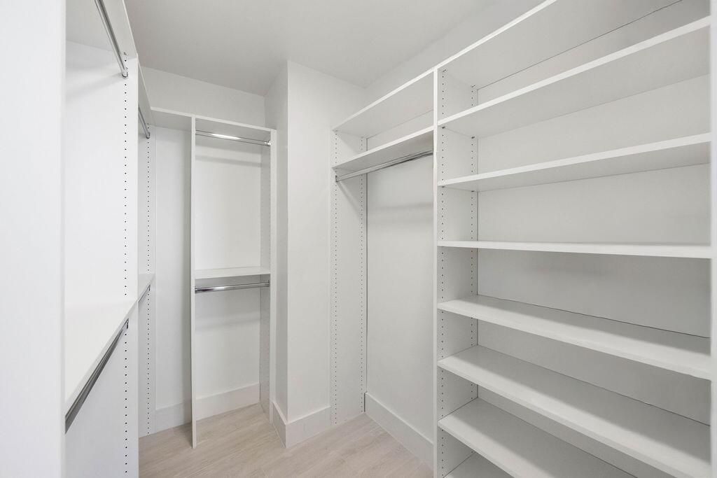 待售: $1,895,000 (2 贝兹, 2 浴室, 1323 平方英尺)