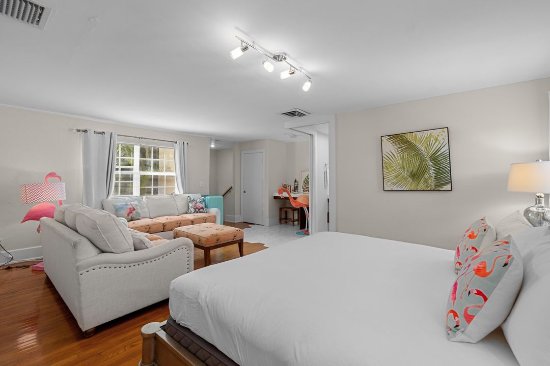 For Sale: $6,250,000 (10 beds, 9 baths, 6245 Square Feet)