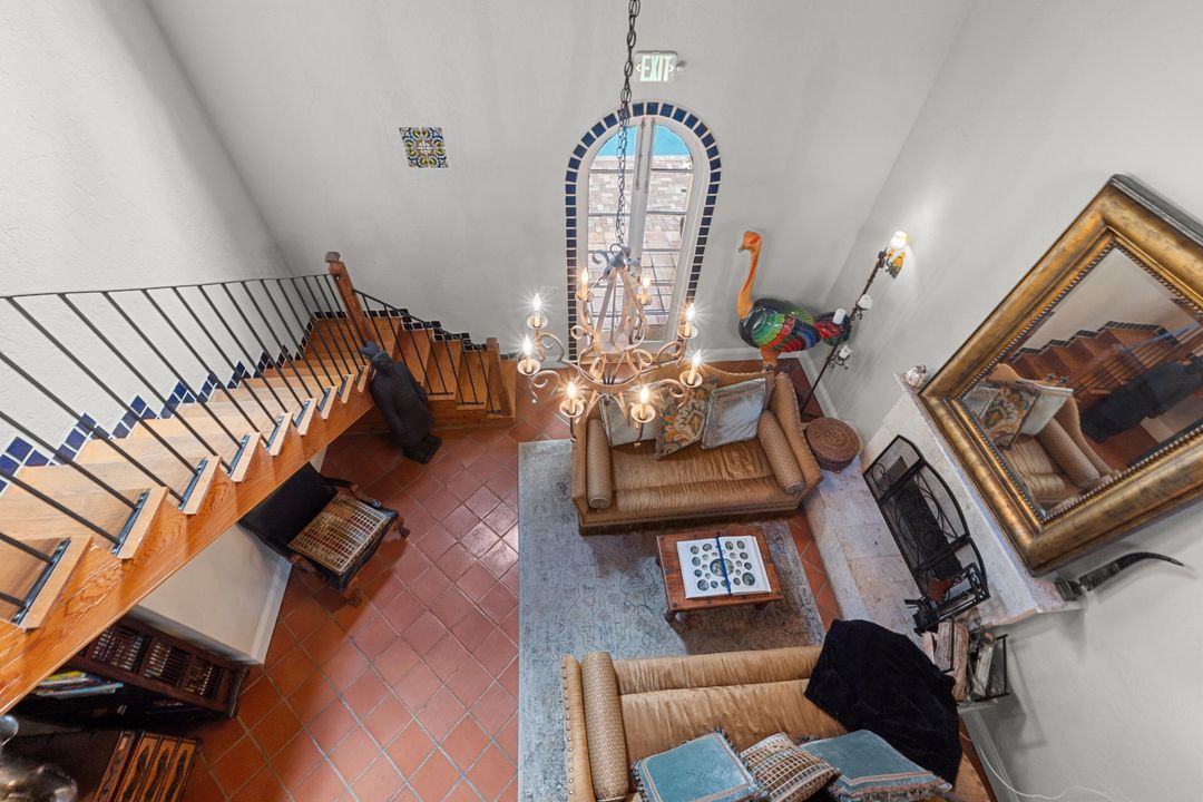 For Sale: $6,250,000 (10 beds, 9 baths, 6245 Square Feet)