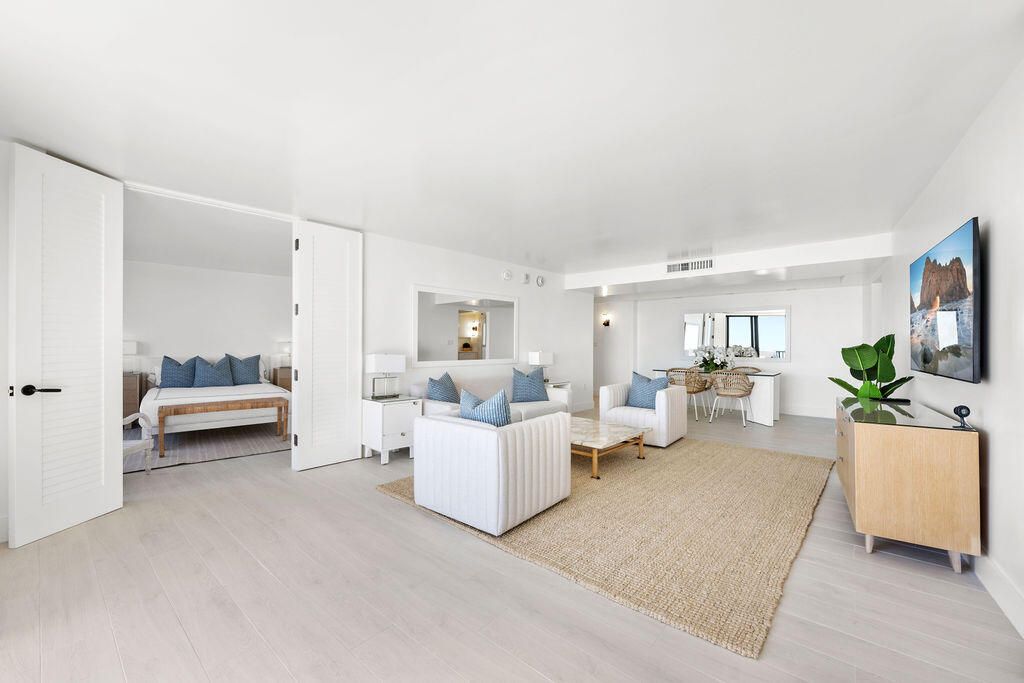 待售: $1,895,000 (2 贝兹, 2 浴室, 1323 平方英尺)